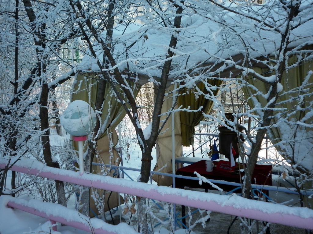 Guest House Dompolski Ghiumri Exterior foto